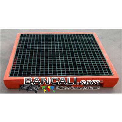 Vasca di Contenimento Piattaforma di ritenzione modulare 1320 mm x 1320 mm altezza 155 mm dotata di Griglia in PP. Capacita in 160 Litri  in caso di sversamento. Colore Arancione Peso kg. 25 Vasca + 9 Kg. Griglia Totale Tara 34 Kg.