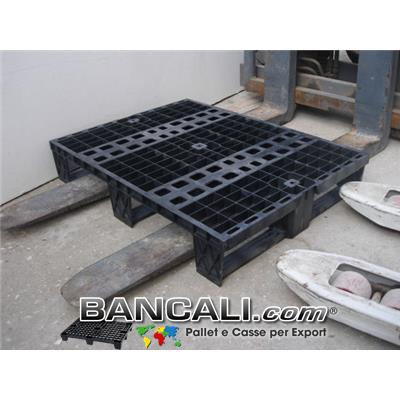 miniPALLET in Plastica 60x80 Sovrapponibile con 3 Slitte sotto, Pedana Dusseldorf,  Monoblocco, MonoFusione.  Confezionato a 26 pezzi a Posto Pallet, SENZA BORDO. Peso Tara: Kg. 4,3